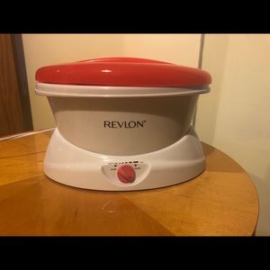REVLON Moisturizing Paraffin Bath
